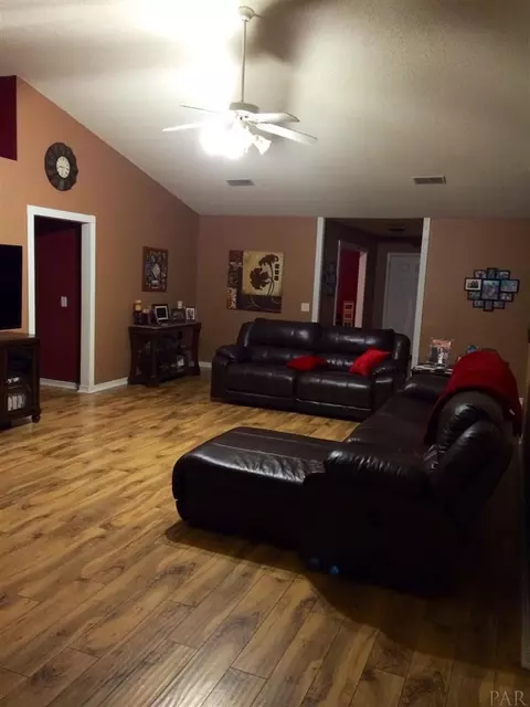 1825 Wareham Way, Cantonment, FL 32533 photo 9