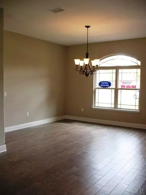6097 Brighton Ln, Milton, FL 32570 photo 7