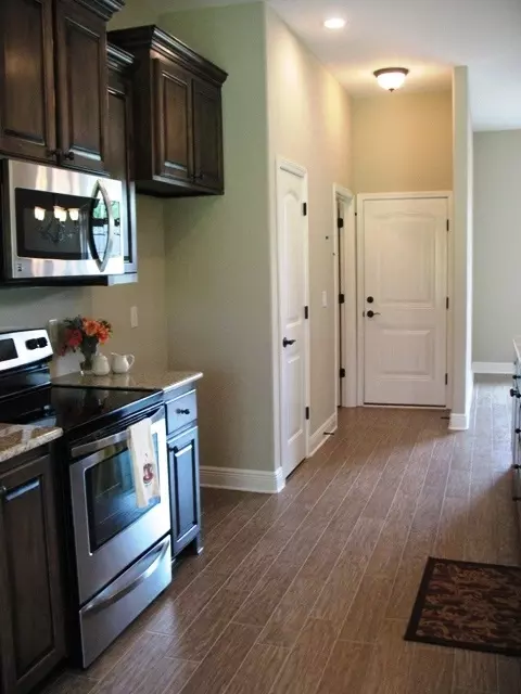 6097 Brighton Ln, Milton, FL 32570 photo 3