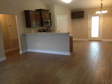 4787 Covenant Cir, Pace, FL 32571 photo 2