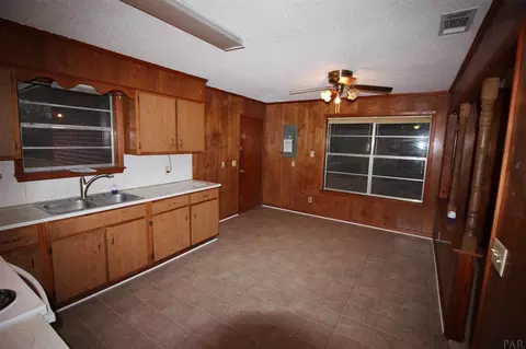 4591 Rigby Rd, Century, FL 32535 photo 4