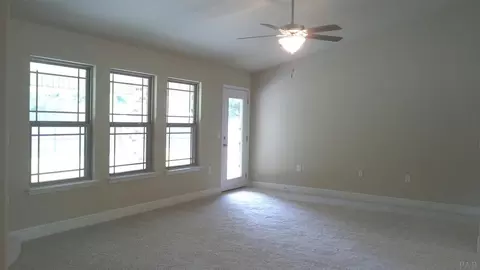 4244 Hazelhurst Dr, Pace, FL 32571 photo 5