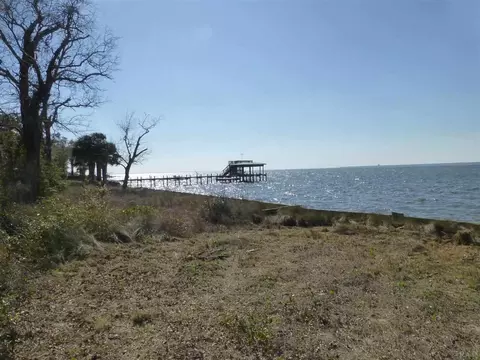 781 Dolphin Rd, Milton, FL 32583 photo 5