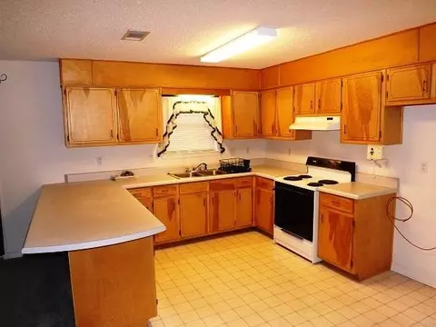 4835 E Spencer Field Rd, Pace, FL 32571 photo 6