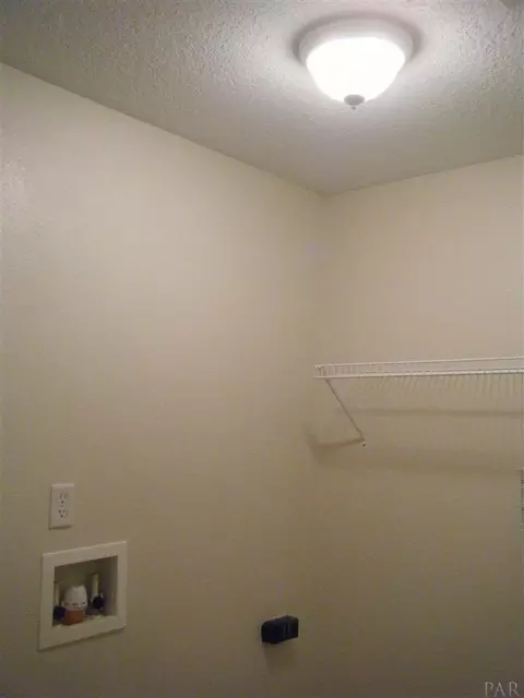 8657 Fields Rd, Milton, FL 32583 photo 8