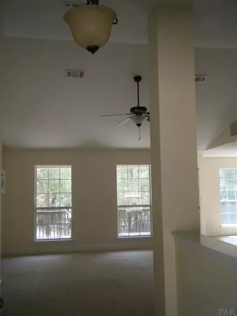 8657 Fields Rd, Milton, FL 32583 photo 2