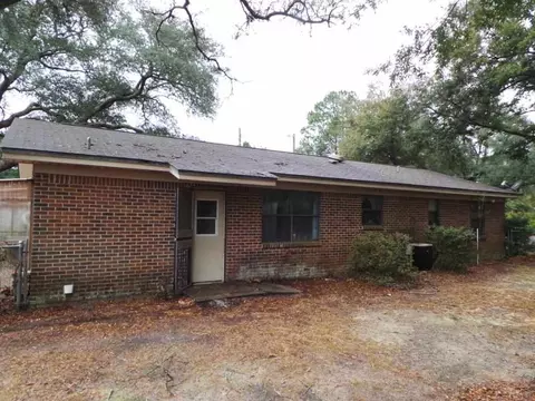 5152 Cora St, Milton, FL 32570 photo 2