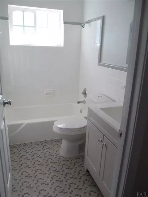 4576 Struth Ln, Pace, FL 32571 photo 14