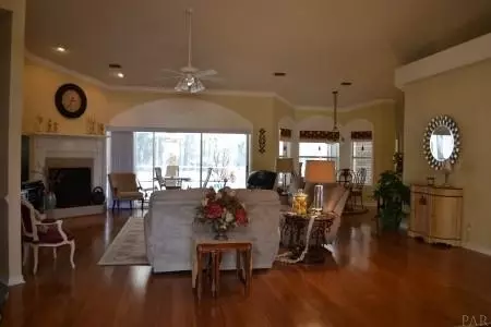 3011 Greystone Dr, Pace, FL 32571 photo 3