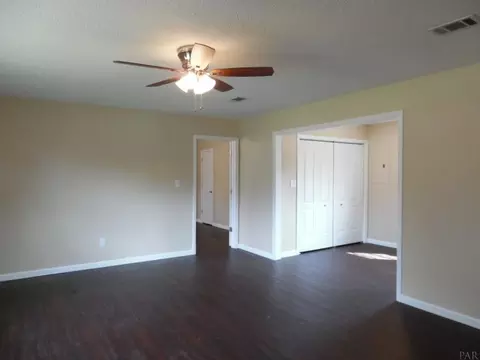 4287 Diamond St, Pace, FL 32571 photo 2