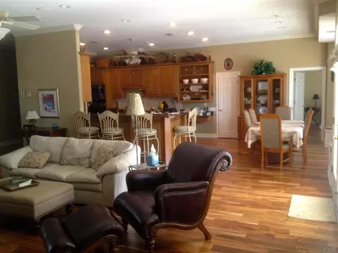 3060 Cobblestone Dr, Pace, FL 32571 photo 5