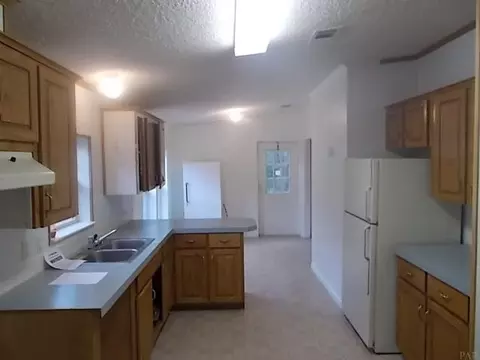5535 Joggers Ln, Pace, FL 32571 photo 3