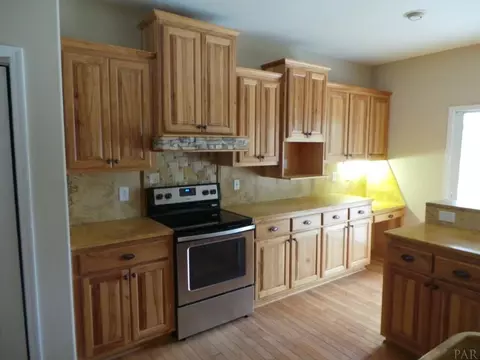 5693 Derby Dr, Pace, FL 32571 photo 7