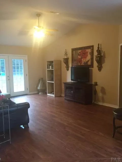 7191 Bogey Ln, Milton, FL 32570 photo 3