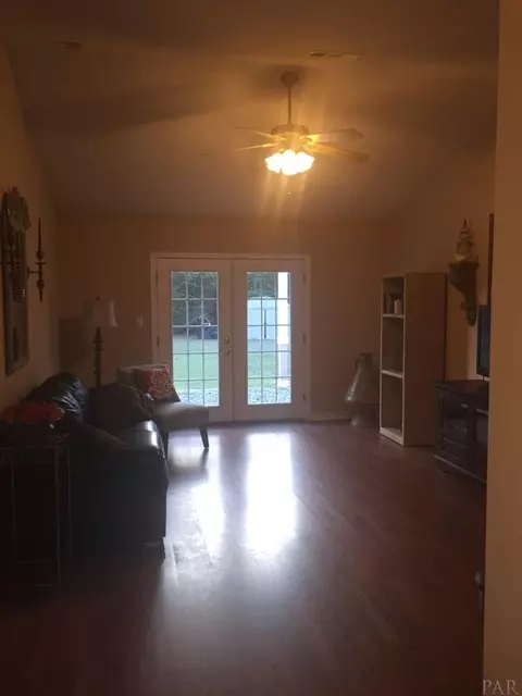 7191 Bogey Ln, Milton, FL 32570 photo 5