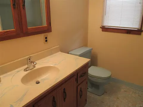 889 Dolphin Rd, Milton, FL 32583 photo 12