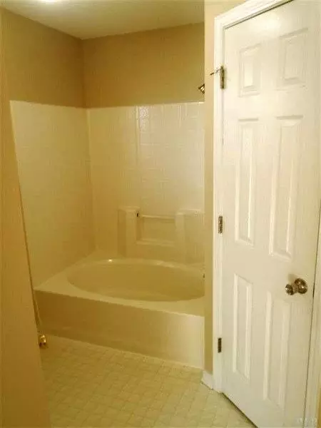 4232 Breezeway Cir, Milton, FL 32583 photo 11