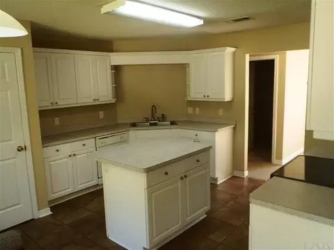 4232 Breezeway Cir, Milton, FL 32583 photo 13