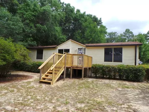 8668 Fields Rd, Milton, FL 32583 photo 1