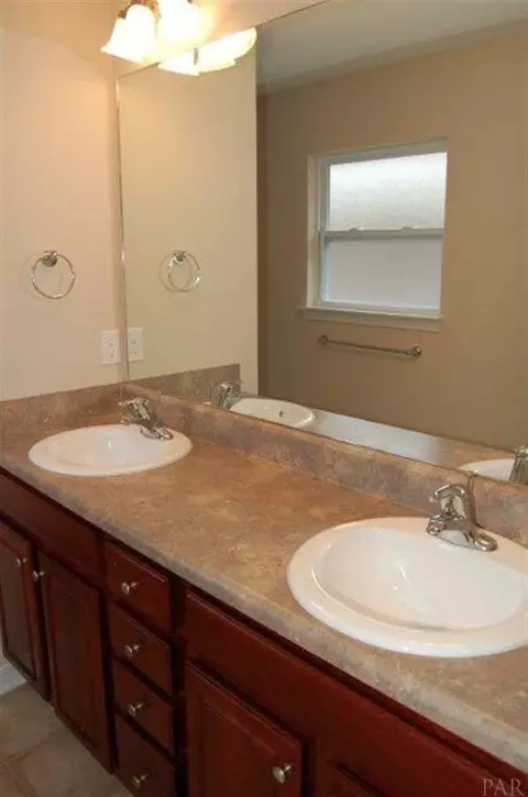 5766 Corkscrew Ct, Pace, FL 32571 photo 8