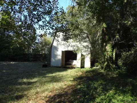 4856 Friendly St, Pace, FL 32571 photo 2