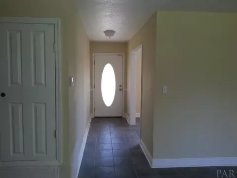 1256 Mckenzie Rd, Cantonment, FL 32533 photo 8
