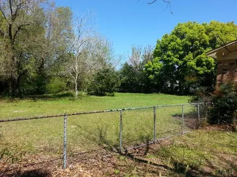 1256 Mckenzie Rd, Cantonment, FL 32533 photo 4