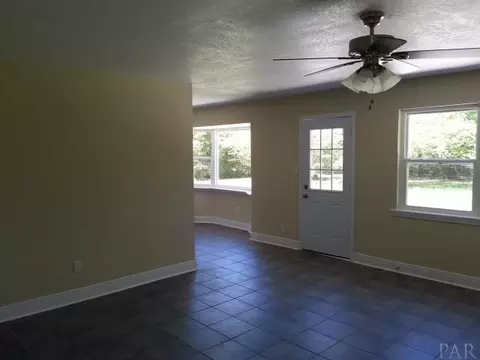 1256 Mckenzie Rd, Cantonment, FL 32533 photo 9