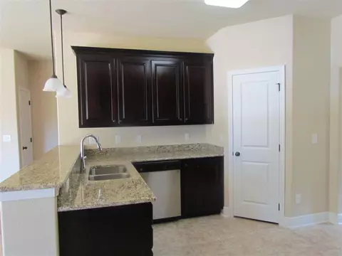 5216 Parkside Dr, Pace, FL 32571 photo 5
