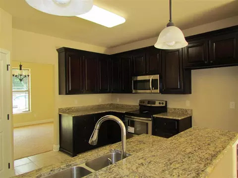 5216 Parkside Dr, Pace, FL 32571 photo 4
