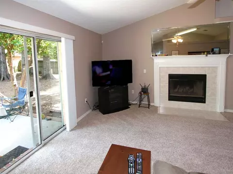 4644 Ridge Pointe Dr, Pace, FL 32571 photo 3