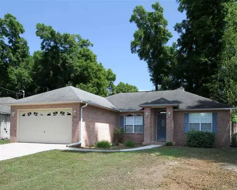 4644 Ridge Pointe Dr, Pace, FL 32571 photo 1