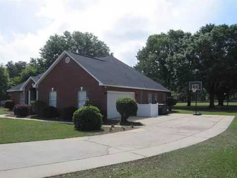 3257 Cobblestone Dr, Pace, FL 32571 photo 2