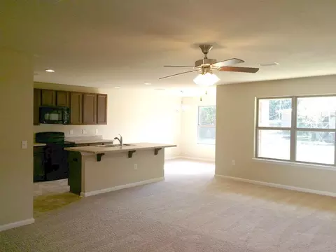 Undisclosed, Pace, FL 32571 photo 9