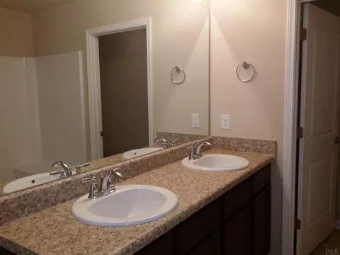 Undisclosed, Pace, FL 32571 photo 22