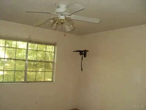 4273 Audiss Rd, Milton, FL 32583 photo 9