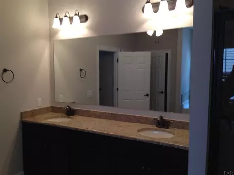 5475 Inwood Dr, Pace, FL 32571 photo 9