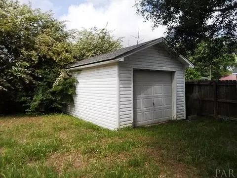 892 Archer Rd, Cantonment, FL 32533 photo 14