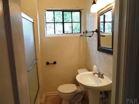 892 Archer Rd, Cantonment, FL 32533 photo 6
