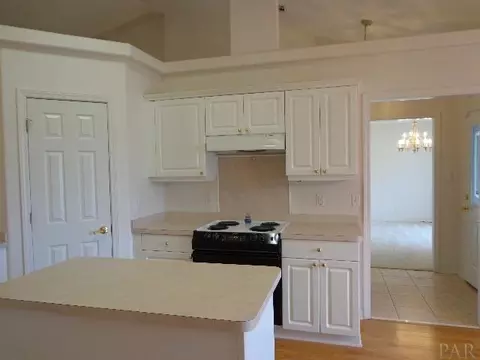 4752 Ridge Pointe Dr, Pace, FL 32571 photo 9