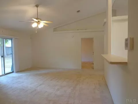 4752 Ridge Pointe Dr, Pace, FL 32571 photo 4