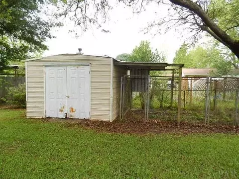 1424 Starlight Dr, Cantonment, FL 32533 photo 6