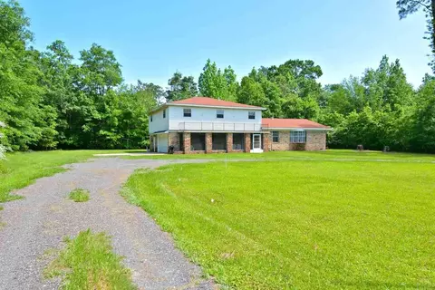 6684 Walker St, Milton, FL 32570 photo 1