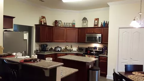 5427 Covered Bridge Ln, Pace, FL 32571 photo 1
