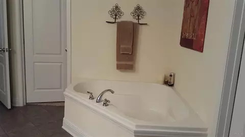 5427 Covered Bridge Ln, Pace, FL 32571 photo 16