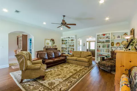 2750 Segrest Rd, Pace, FL 32571 photo 11