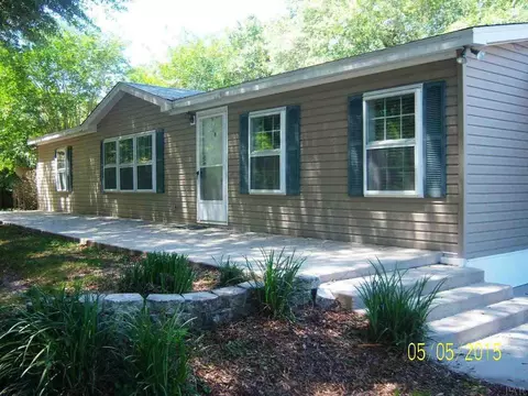 4633 Bradley Dr, Pace, FL 32571 photo 2