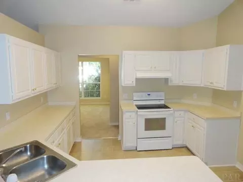 1709 Condor Dr, Cantonment, FL 32533 photo 9