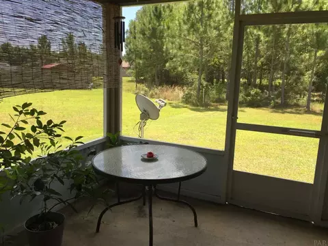 3901 Elevator Ct, Pace, FL 32571 photo 3