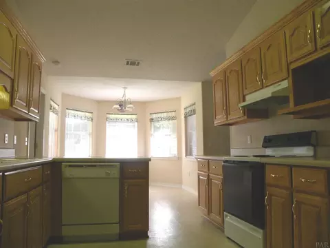 4638 Ridge Pointe Dr, Pace, FL 32571 photo 2